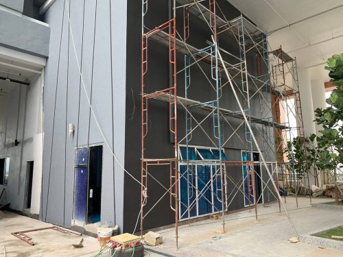 Mobile scaffolding setup at Pinnacle, Sri Petaling