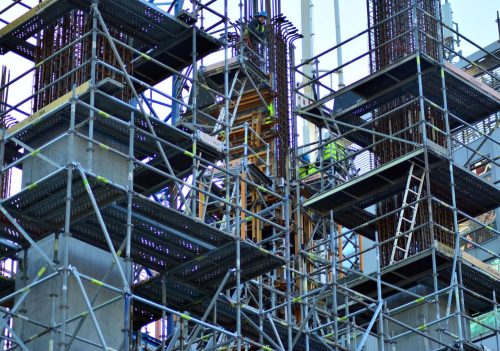 Modular vs Tubular Scaffolding (1)